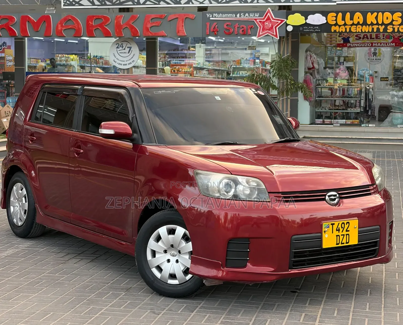 Toyota Corolla Rumion 2009 Maroon