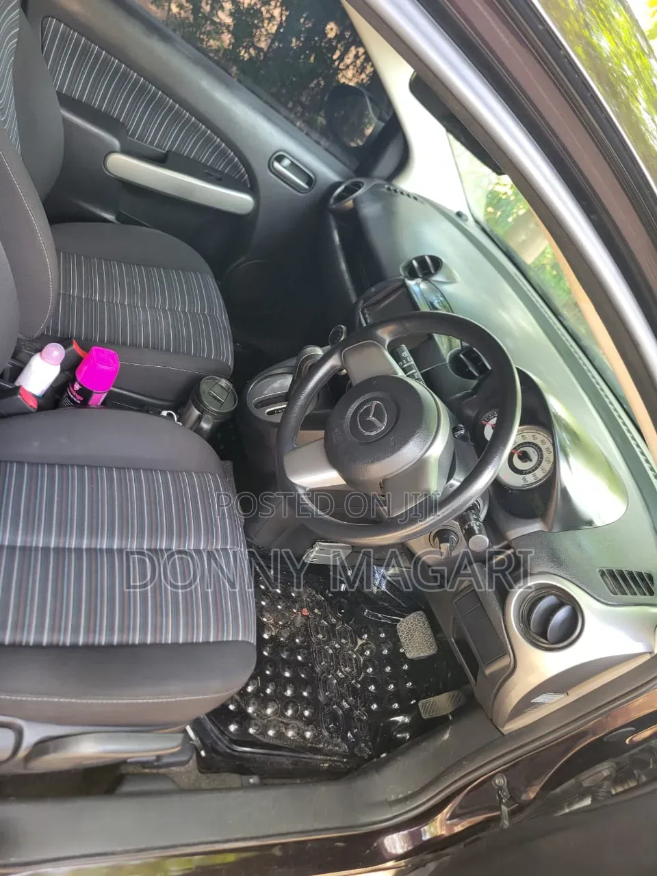 Mazda Demio 2011 Maroon