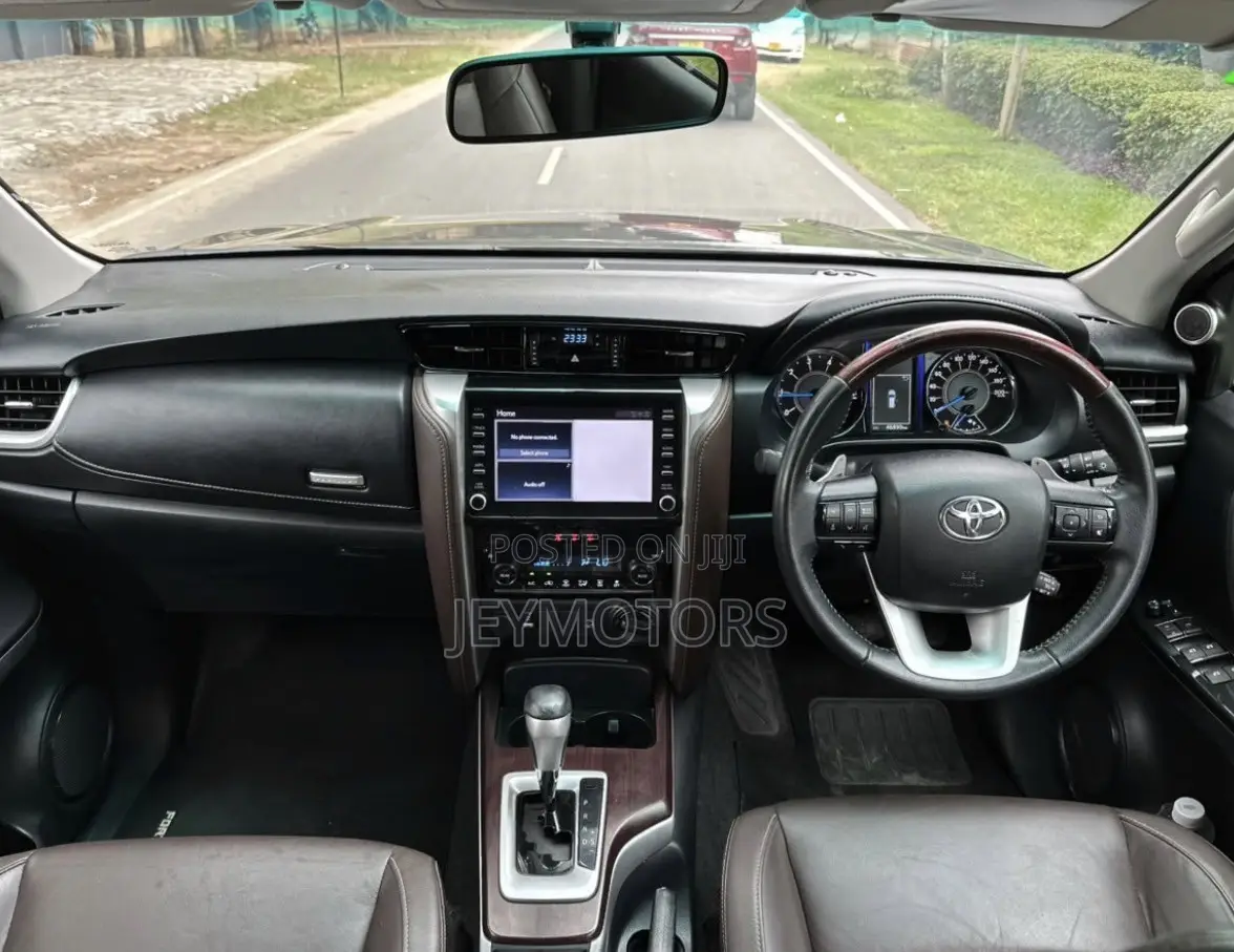 Toyota Fortuner 2019 Gray
