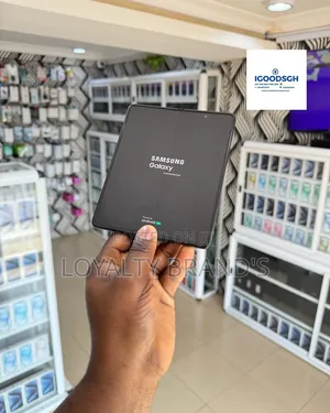 New Samsung Galaxy Z Fold 3 256 GB