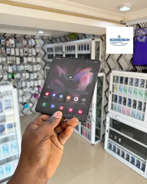 New Samsung Galaxy Z Fold 3 256 GB