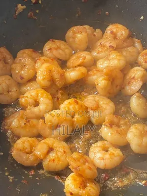Tunauza Kamba Waliomenywa/Pelled Prawns Bei Nafuu Sana