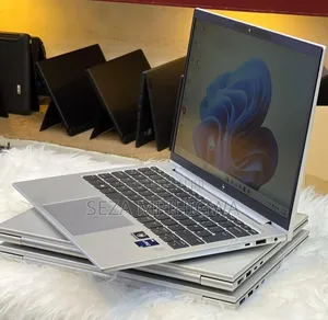 Laptop HP EliteBook 830 16GB Intel Core i5 SSD 256GB