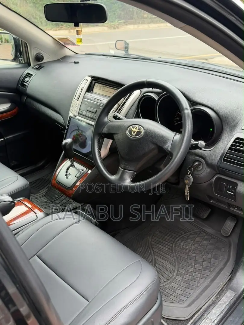 Toyota Harrier 2.4 2005 Black