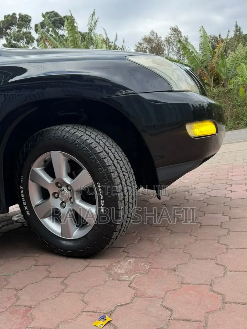 Toyota Harrier 2.4 2005 Black