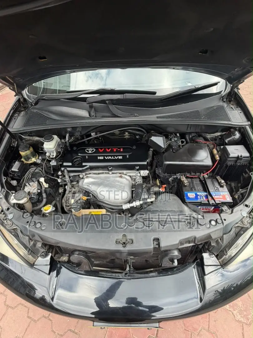 Toyota Harrier 2.4 2005 Black