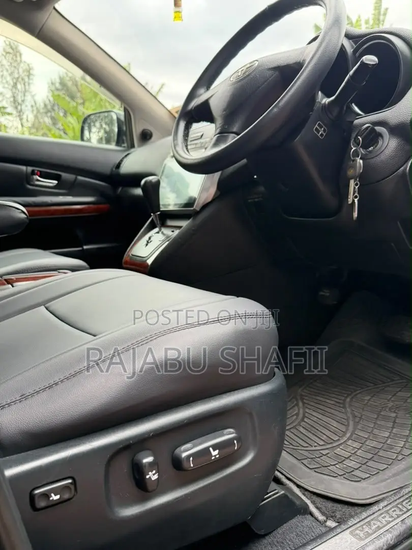 Toyota Harrier 2.4 2005 Black