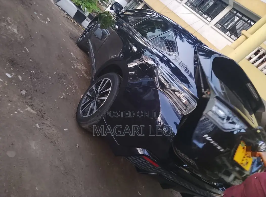 Toyota Harrier 2.0 2015 Purple