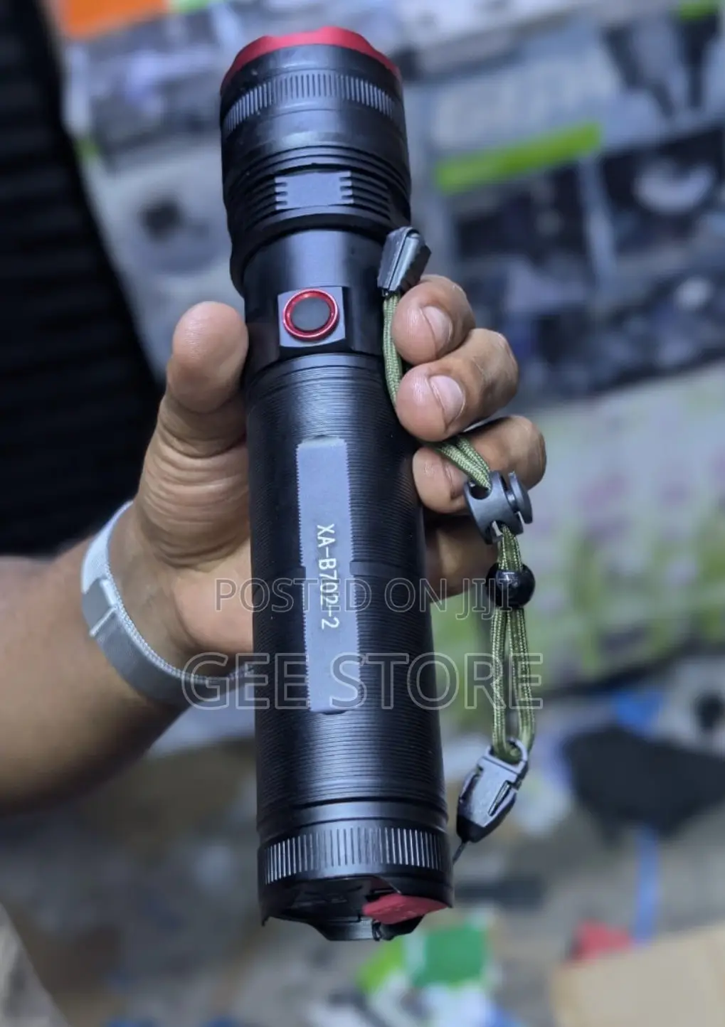 Black Rechargeable LED Tactical Flashlight With Powerbank