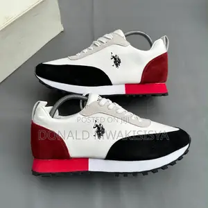 Polo Premium Leather Sneaker - Classic Design