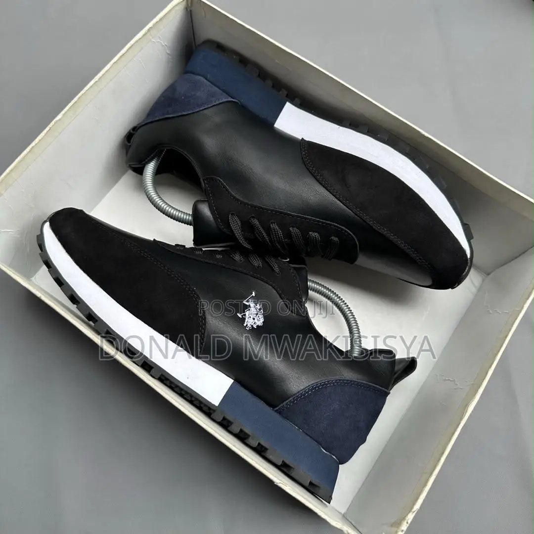 Polo Premium Leather Sneaker - Classic Design