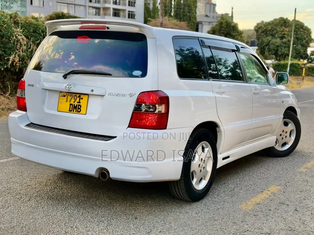 Toyota Kluger 2006 Pearl