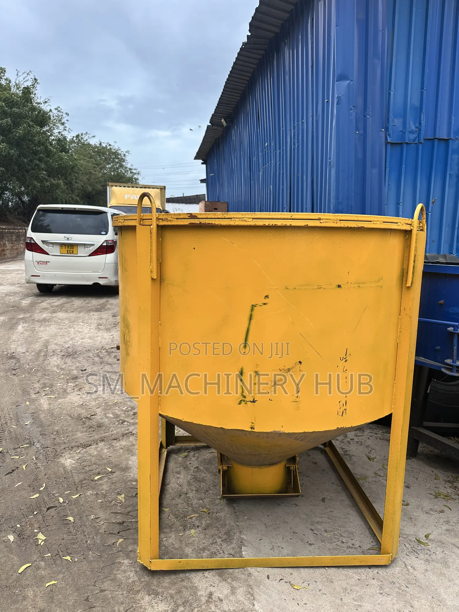 Concrete Bucket