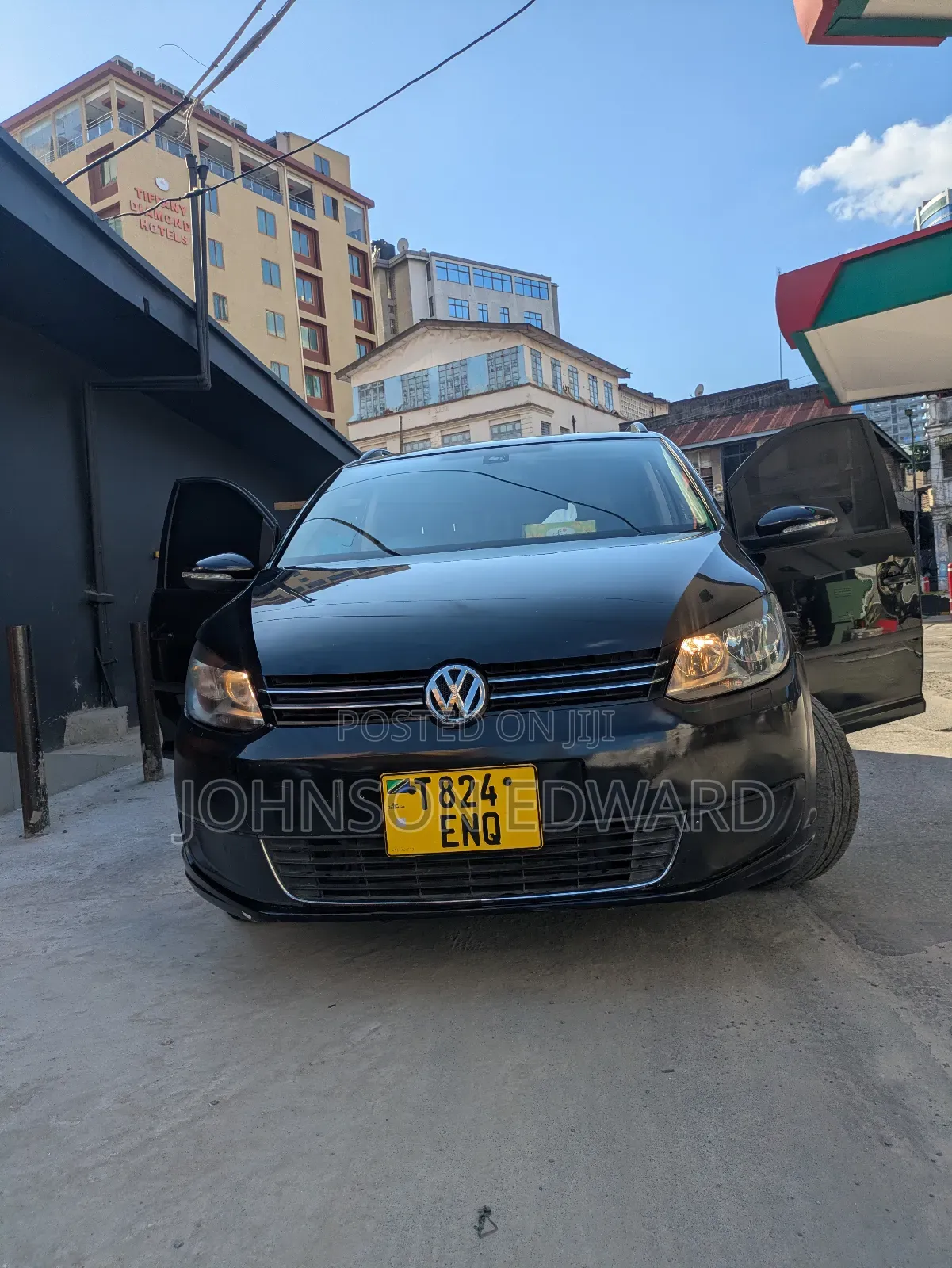 Volkswagen Touran 2014 Black