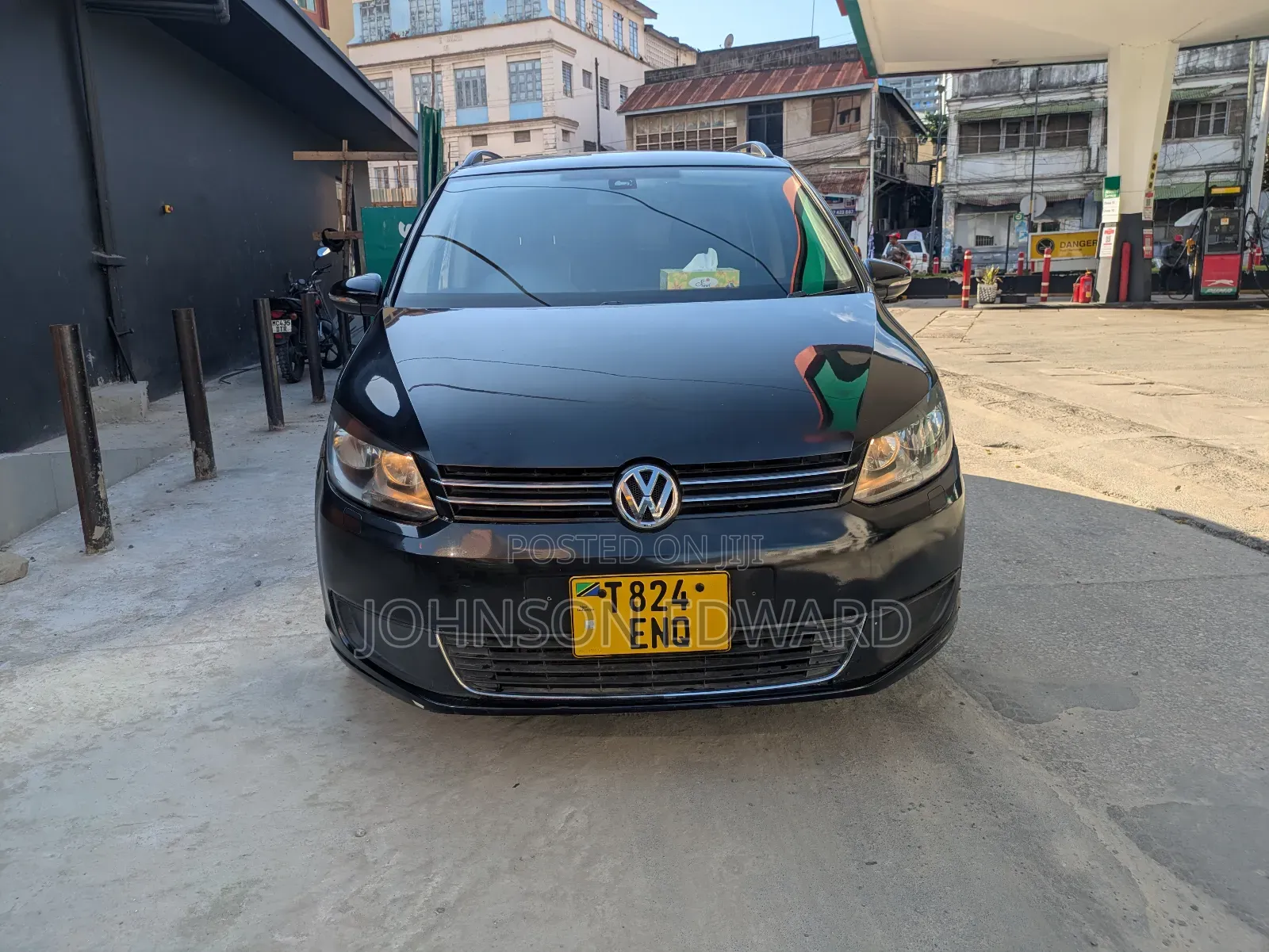 Volkswagen Touran 2014 Black