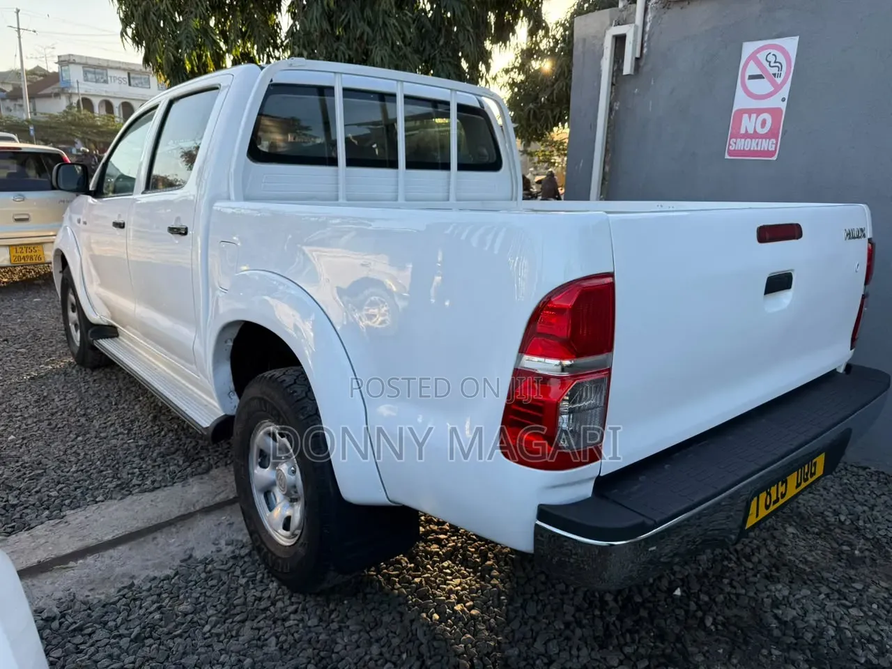 Toyota Hilux 2015 White
