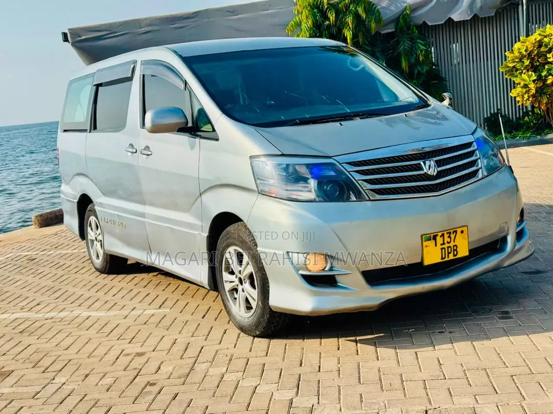 Toyota Alphard 2005 Silver