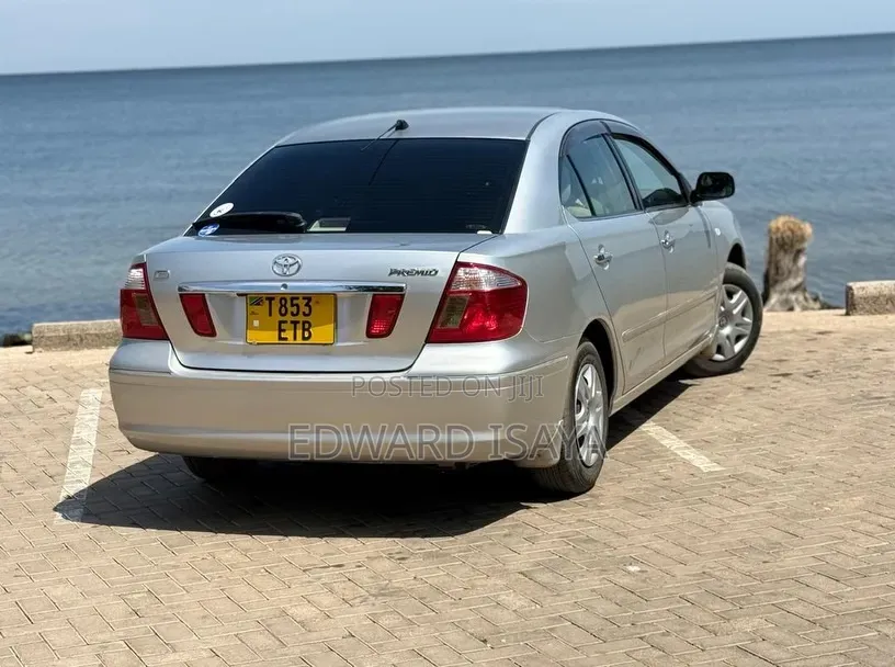 Toyota Premio 2007 Silver