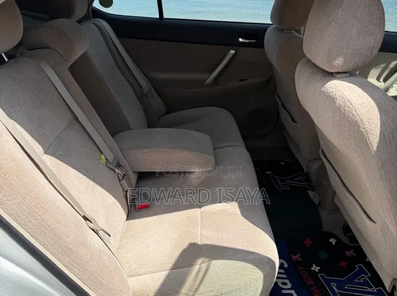 Toyota Premio 2007 Silver