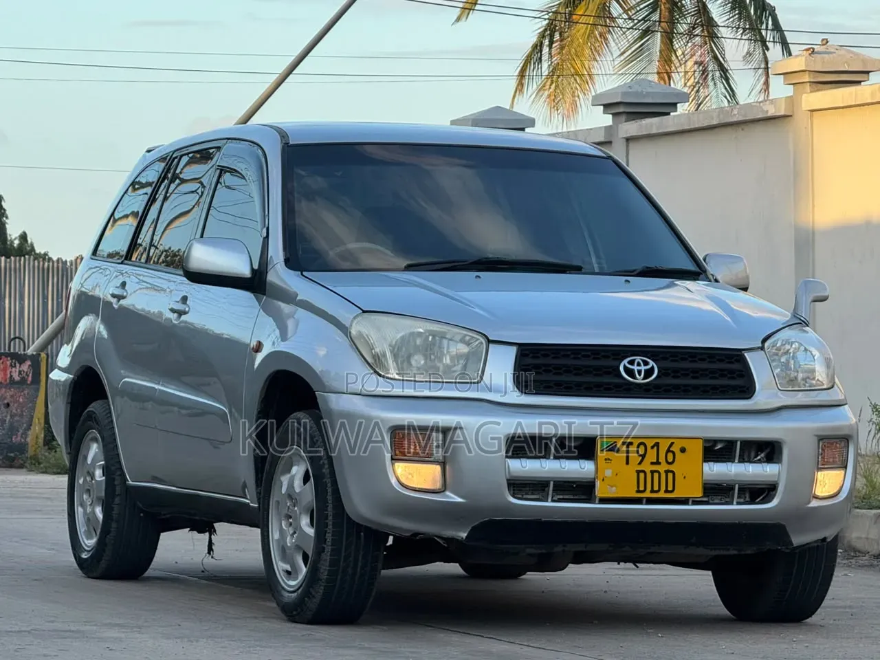 Toyota RAV4 2002 Silver