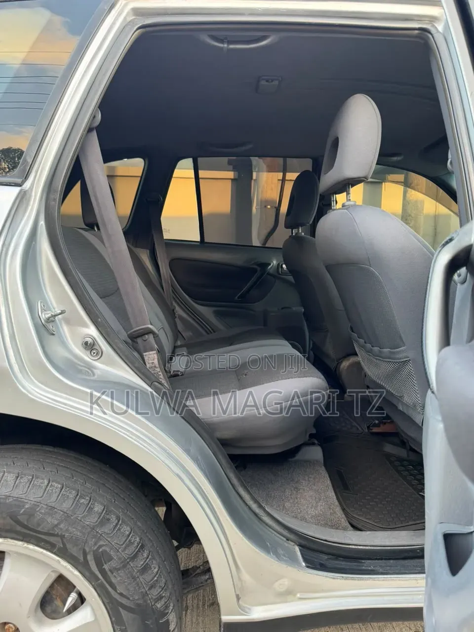 Toyota RAV4 2002 Silver