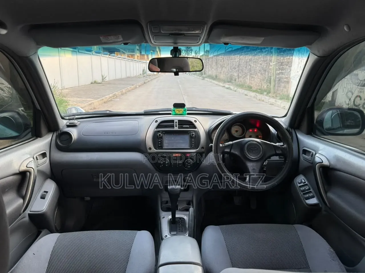 Toyota RAV4 2002 Silver