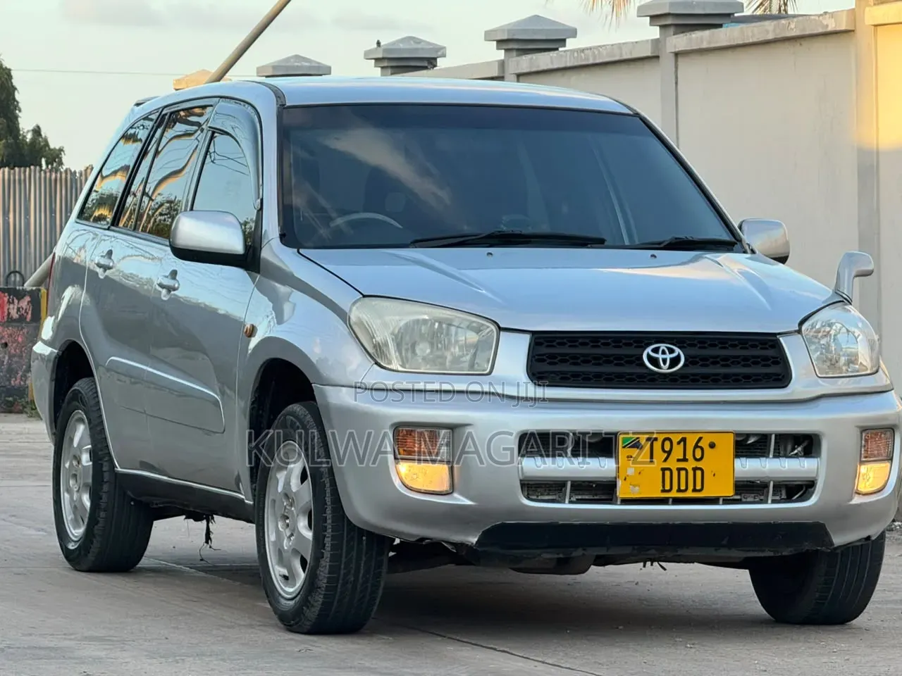 Toyota RAV4 2002 Silver