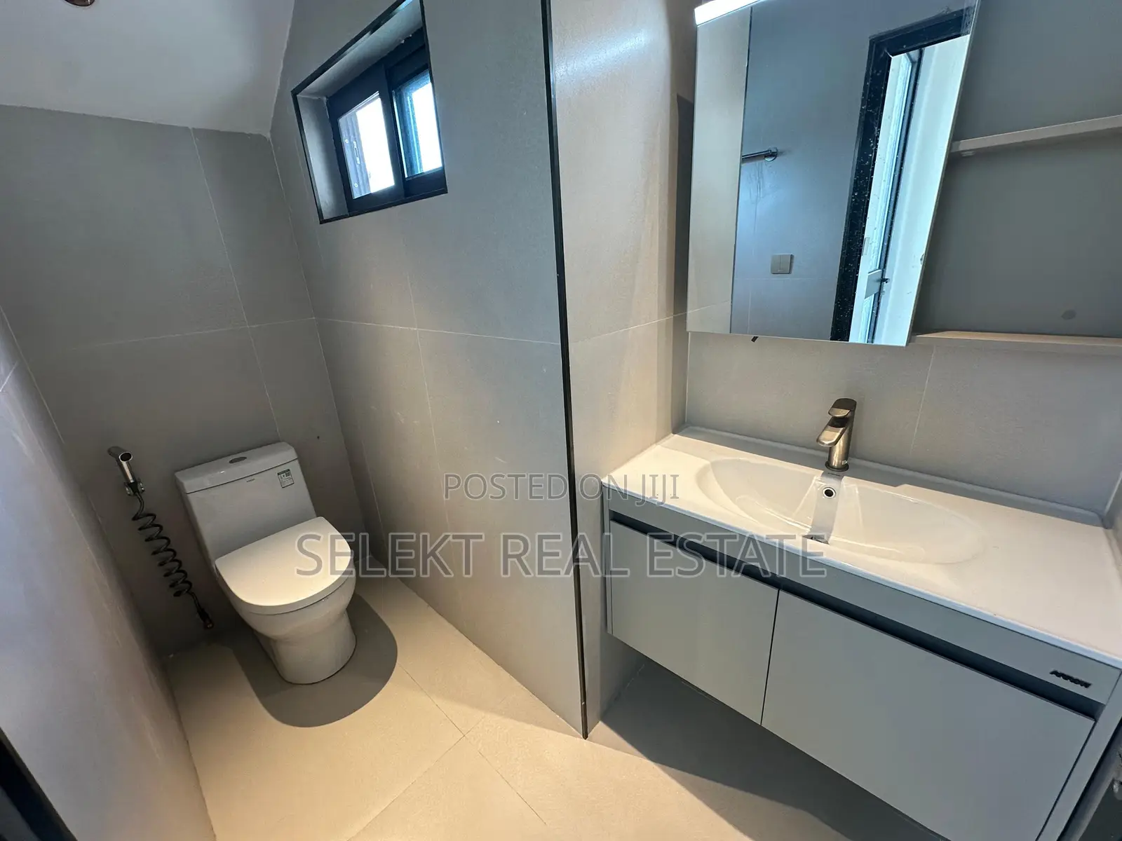 Furnished 4bdrm Penthouse in Peninsula, Masaki for rent