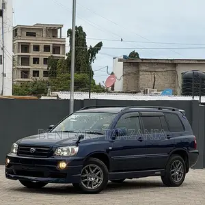 Toyota Kluger 2005 Blue