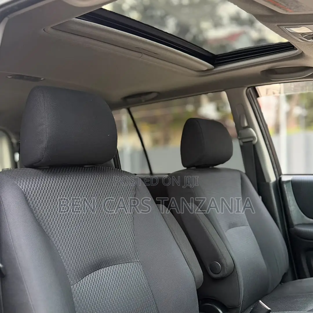 Toyota Kluger 2005 Blue