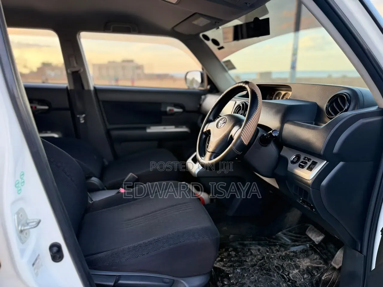 Toyota Corolla Rumion 2009 White