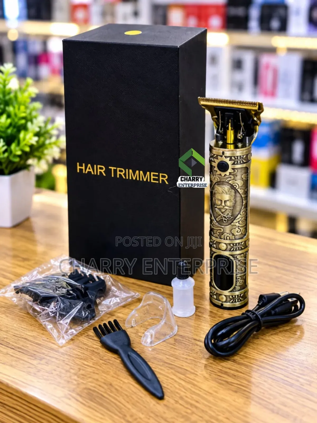 T Blade Hair and Beard Trimmer 
 MASHINE Ya Kunyolea YA KUCHAJI
