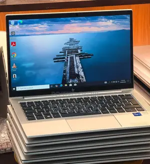 New Laptop HP EliteBook 830 G8 8GB Intel Core i5 SSD 256GB