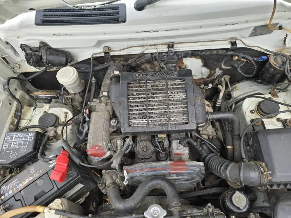 Mitsubishi Pajero 1996 White