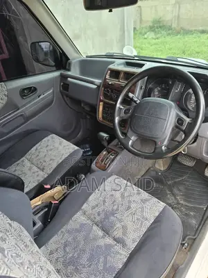 Mitsubishi Pajero 1996 White