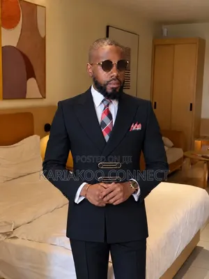 The Tailored Look Dark Blue