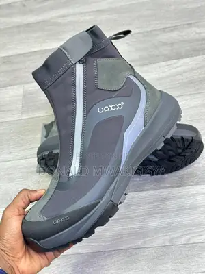 Uaxx - Premium High Ankle Zip Boot (Waterproof Trendy!