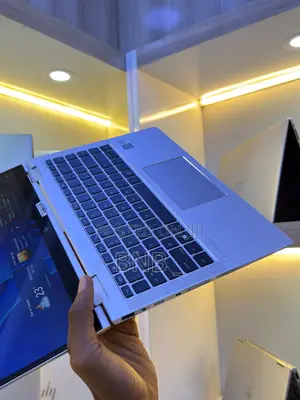 Laptop HP EliteBook 1040 16GB Intel Core i5 SSD 256GB