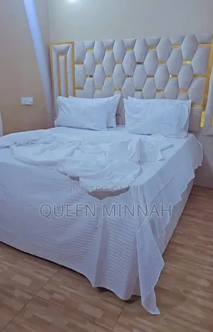 Shuja Nyeupe Za Mistari 8*8