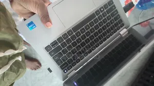 Laptop Dell Latitude 5320 16GB Intel Core i5 SSD 256GB