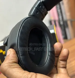 Maono MH700 Professional Studio Monitor Wired Over-Ear Headphones
