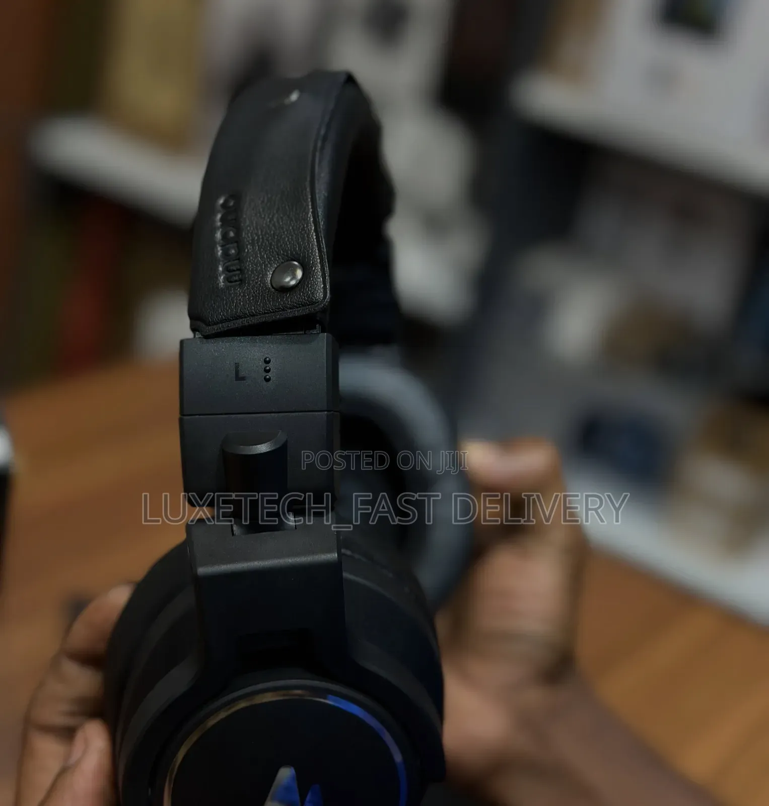 Maono MH700 Professional Studio Monitor Wired Over-Ear Headphones