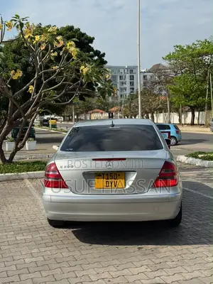 Mercedes-Benz E280 2008 Silver