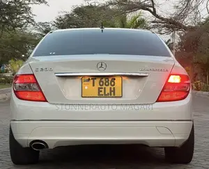 Mercedes-Benz C-Class 2009 White