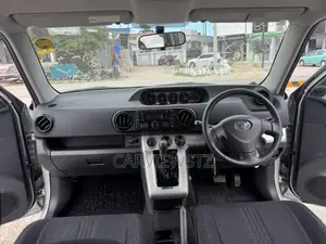 Toyota Rumion 1.5 FWD 2023 Silver