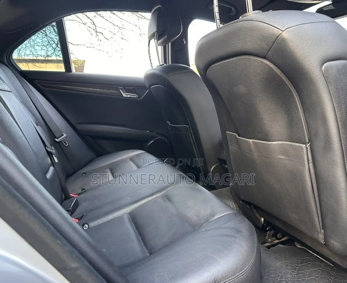 Mercedes-Benz C-Class 2009 Silver