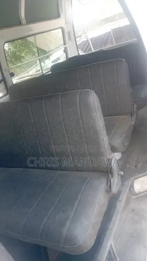 Toyota HiAce 1999 White