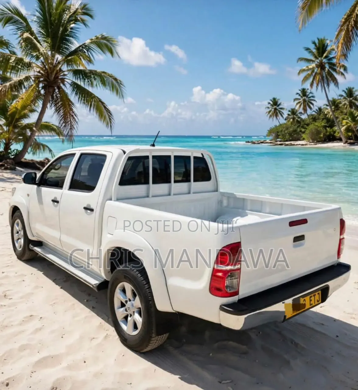 Toyota Hilux 2012 White