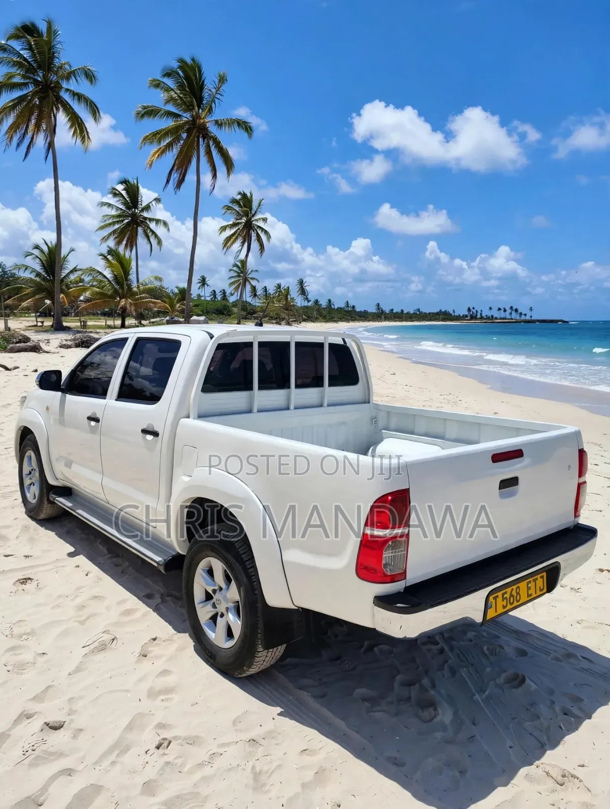 Toyota Hilux 2012 White