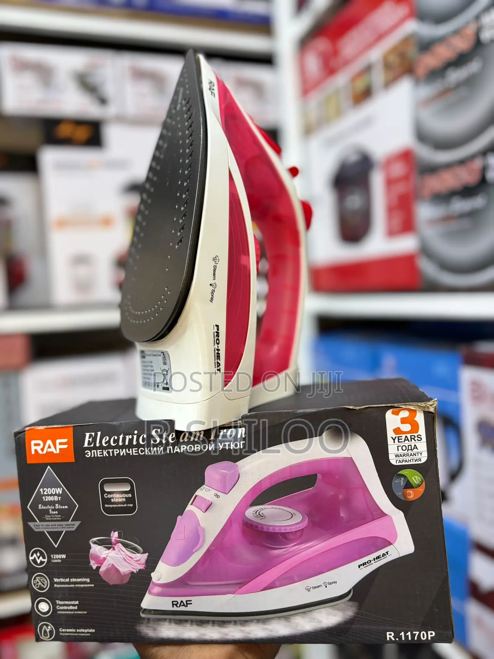 Raf 1200w Steam Iron